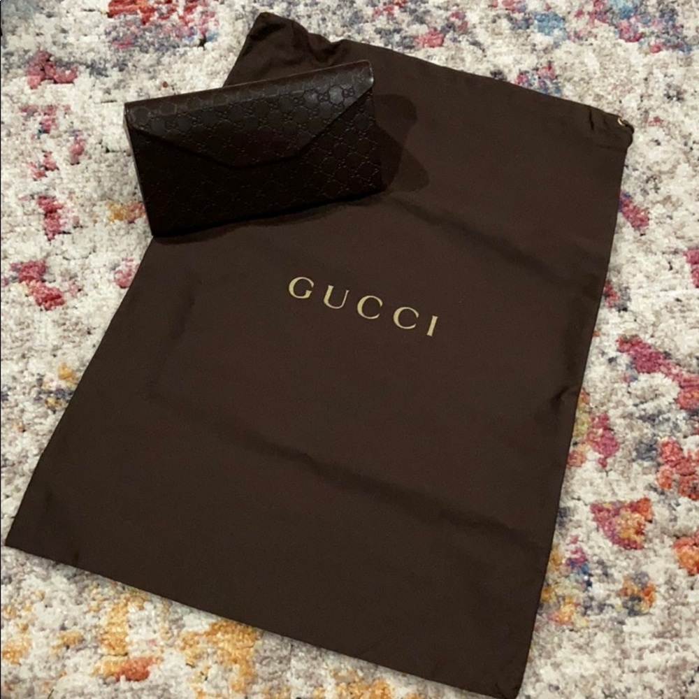 Authentic Gucci Bundle: Sunglasses Case, Dust Bag